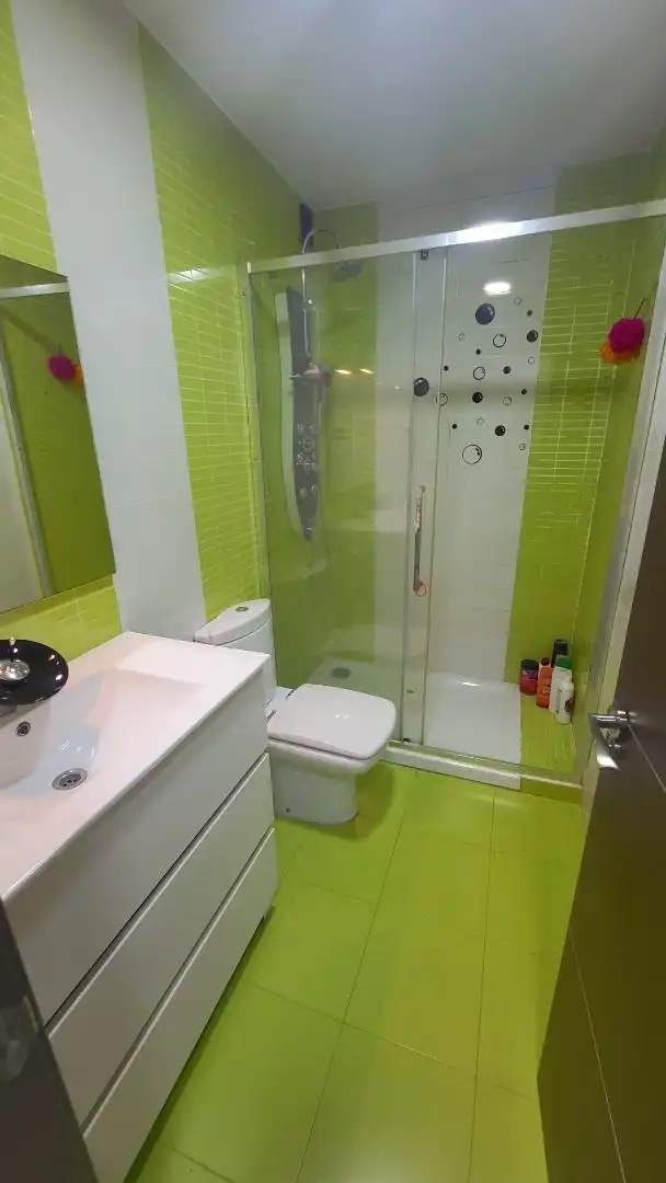 Houses for sale in Calle Albacete, 6, Molina de Aragón Bathroom of Houses for sale in Molina de Aragón with Terrace and Balcony