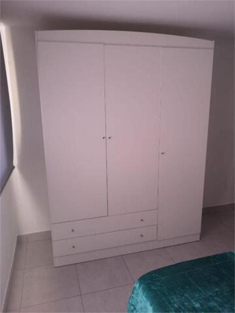 Dormitori de Apartament de lloguer en Alcalá de Guadaira amb Calefacció i Moblat