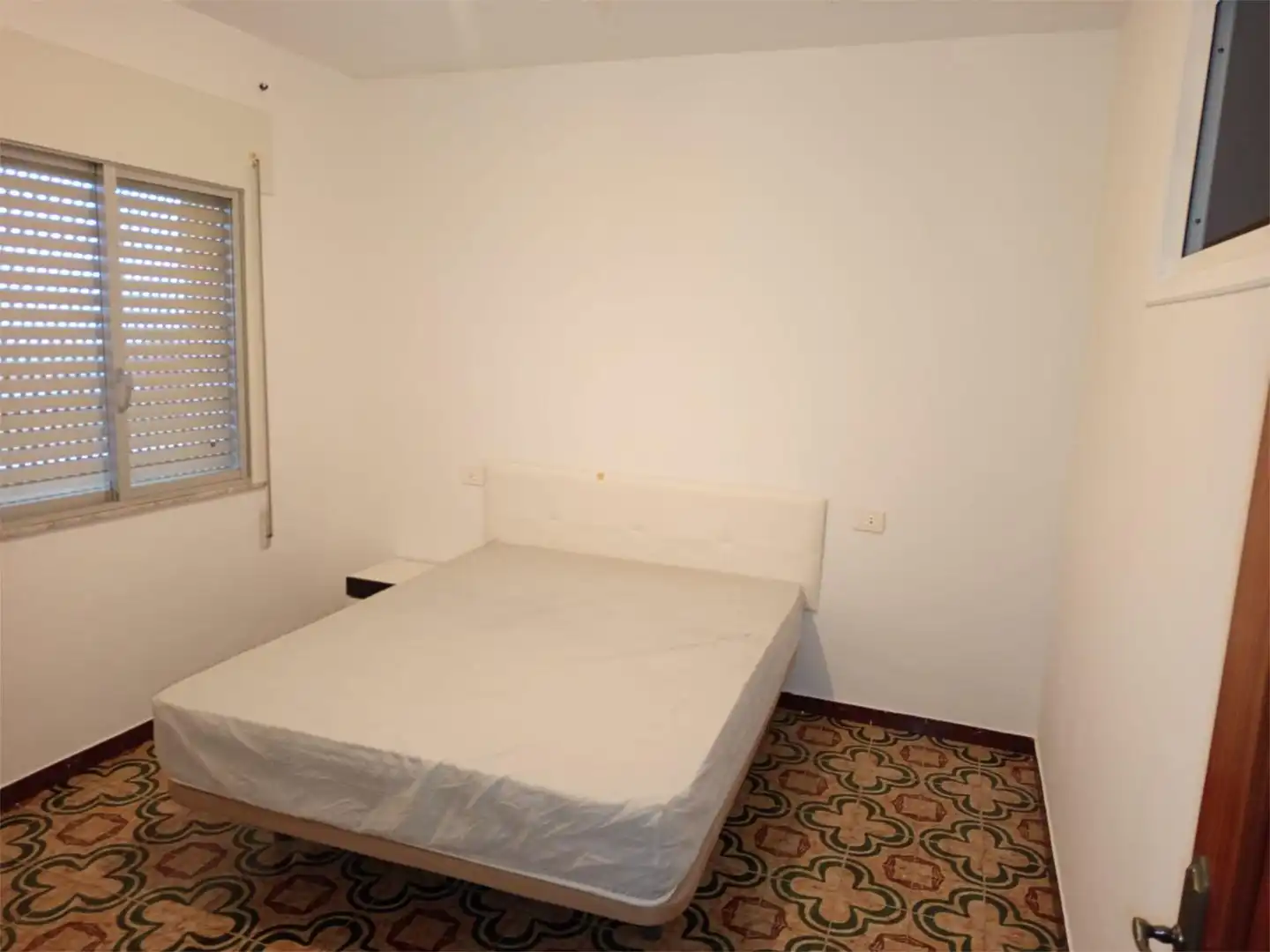 Wohnung zum Verkauf in Estrada Pampillosa, 8, Foz Schlafzimmer von Wohnung zum Verkauf in Foz mit Terrasse, Möbliert und Balkon