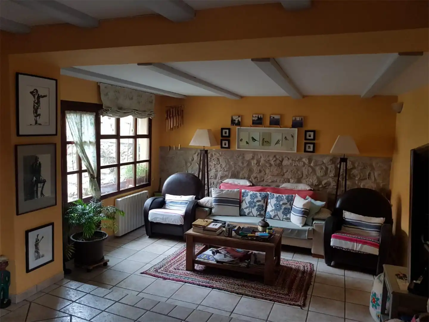 Casa o xalet en venda a Calle la Laguna, 21, Corcos Sala d'estar de Casa o xalet en venda en Corcos amb Terrassa i Balcó
