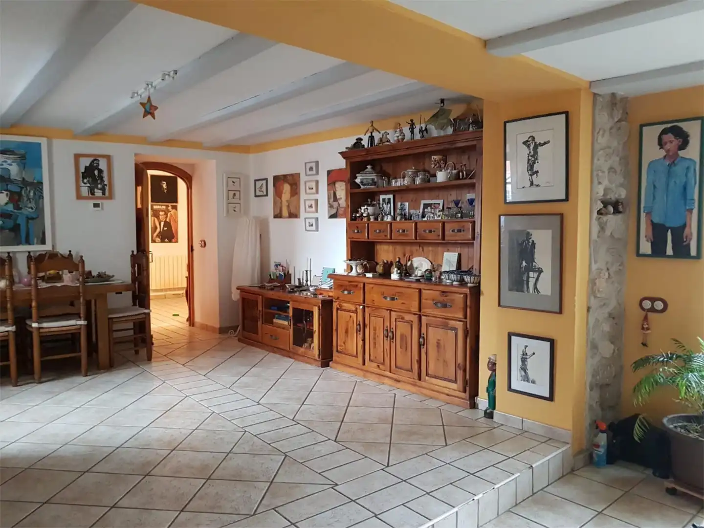 Casa o xalet en venda a Calle la Laguna, 21, Corcos Sala d'estar de Casa o xalet en venda en Corcos amb Terrassa i Balcó