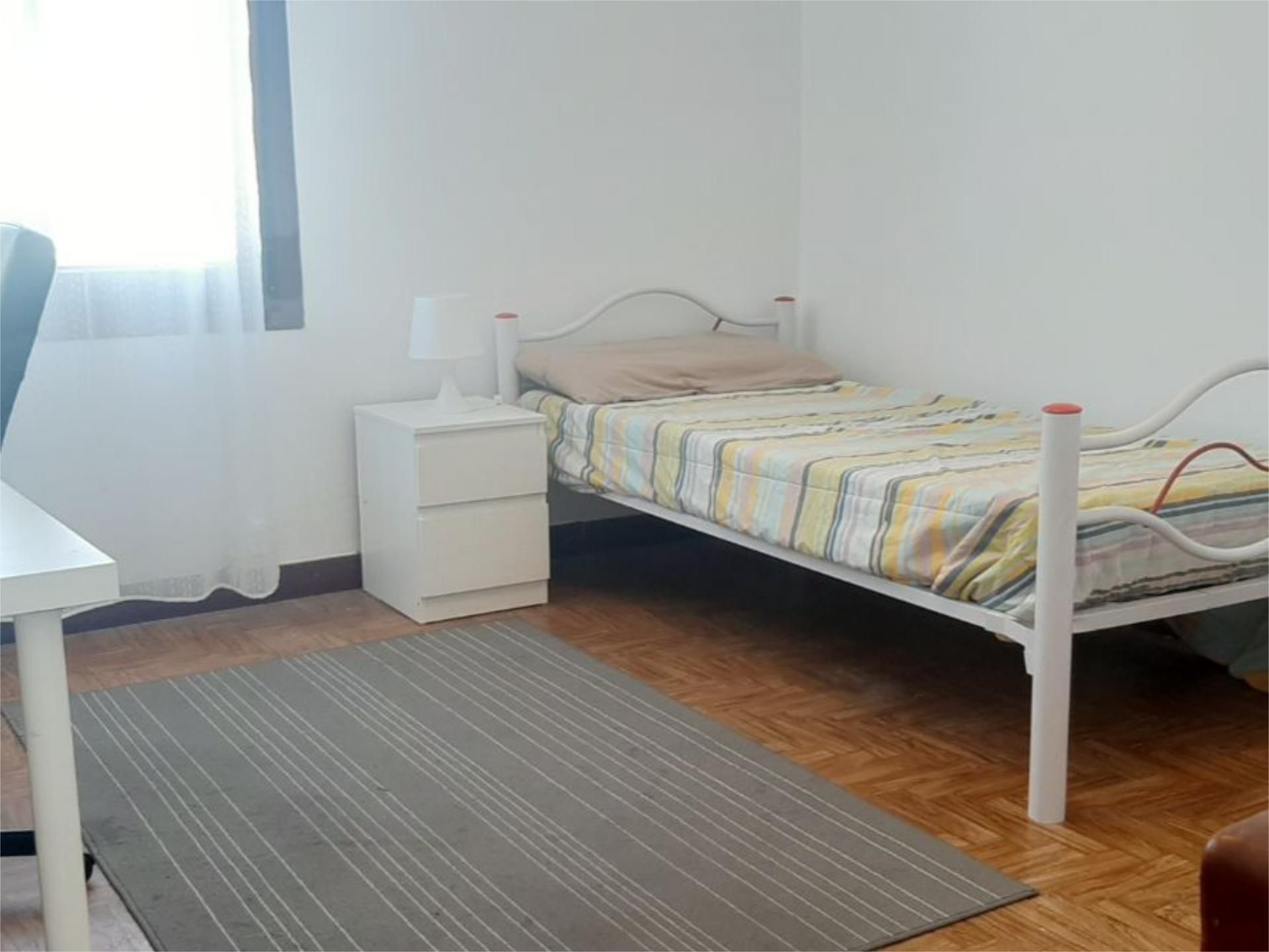 Bedroom of Flat to rent in Bilbao 