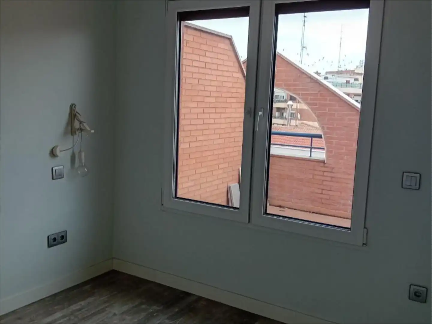 Bedroom of Attic for sale in Madrid  with Air Conditioner, Parquet flooring and Terrace