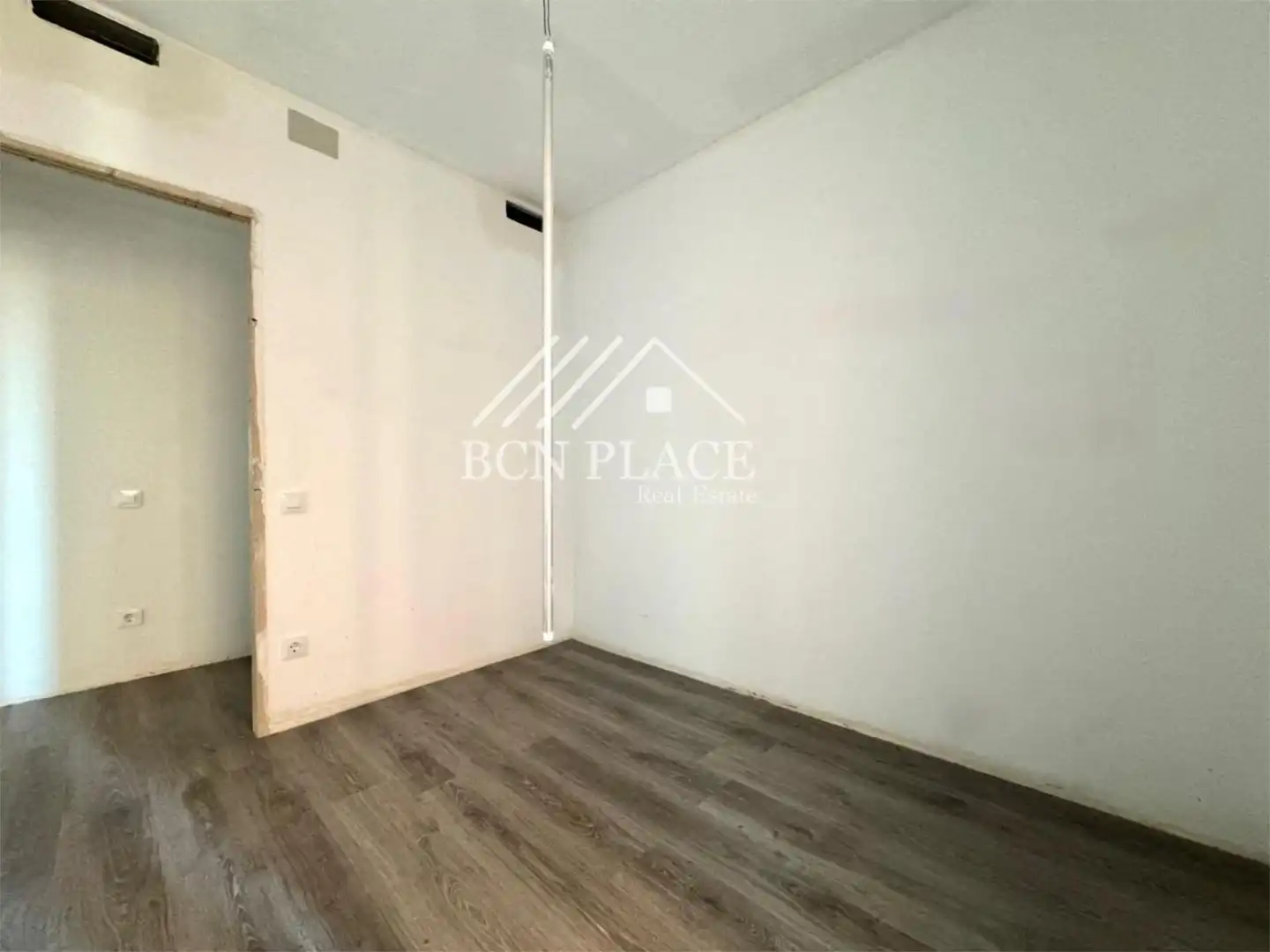 Maisonette zum Verkauf in Carrer de la Flor de Neu, 60, La Prosperitat Schlafzimmer von Maisonette zum Verkauf in Barcelona Capital mit Klimaanlage, Terrasse und Balkon
