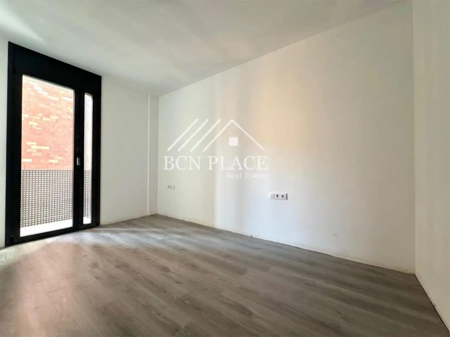 Maisonette zum Verkauf in Carrer de la Flor de Neu, 60, La Prosperitat Schlafzimmer von Maisonette zum Verkauf in Barcelona Capital mit Klimaanlage, Terrasse und Balkon