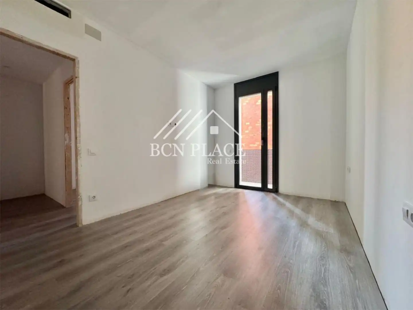 Maisonette zum Verkauf in Carrer de la Flor de Neu, 60, La Prosperitat Schlafzimmer von Maisonette zum Verkauf in Barcelona Capital mit Klimaanlage, Terrasse und Balkon