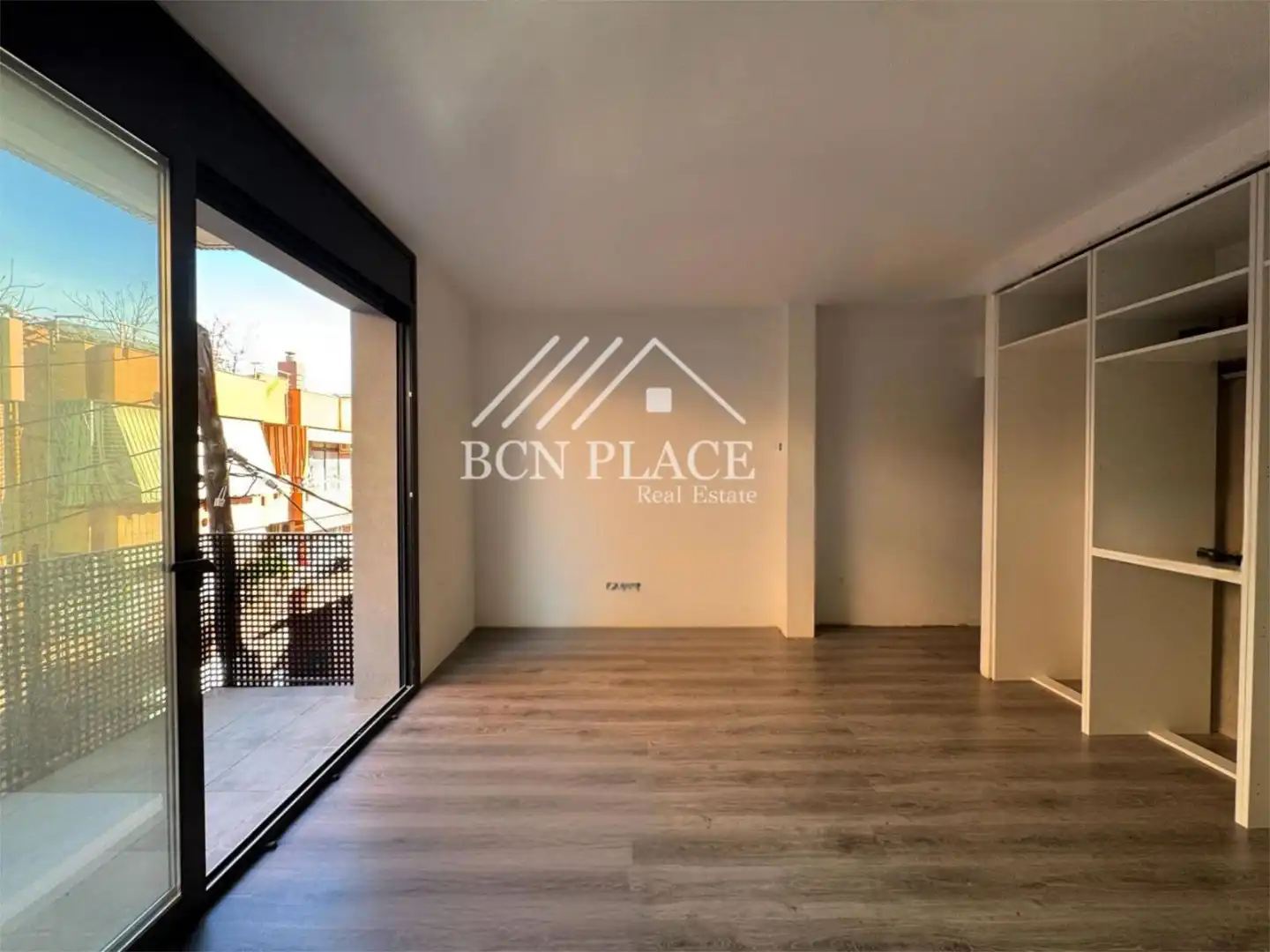 Maisonette zum Verkauf in Carrer de la Flor de Neu, 60, La Prosperitat Schlafzimmer von Maisonette zum Verkauf in Barcelona Capital mit Klimaanlage, Terrasse und Balkon