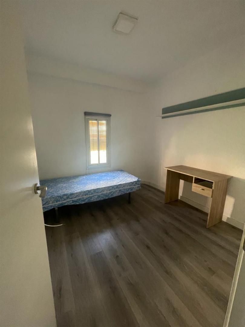 Dormitori de Pis de lloguer en  Jaén Capital amb Aire condicionat, Calefacció i Parquet