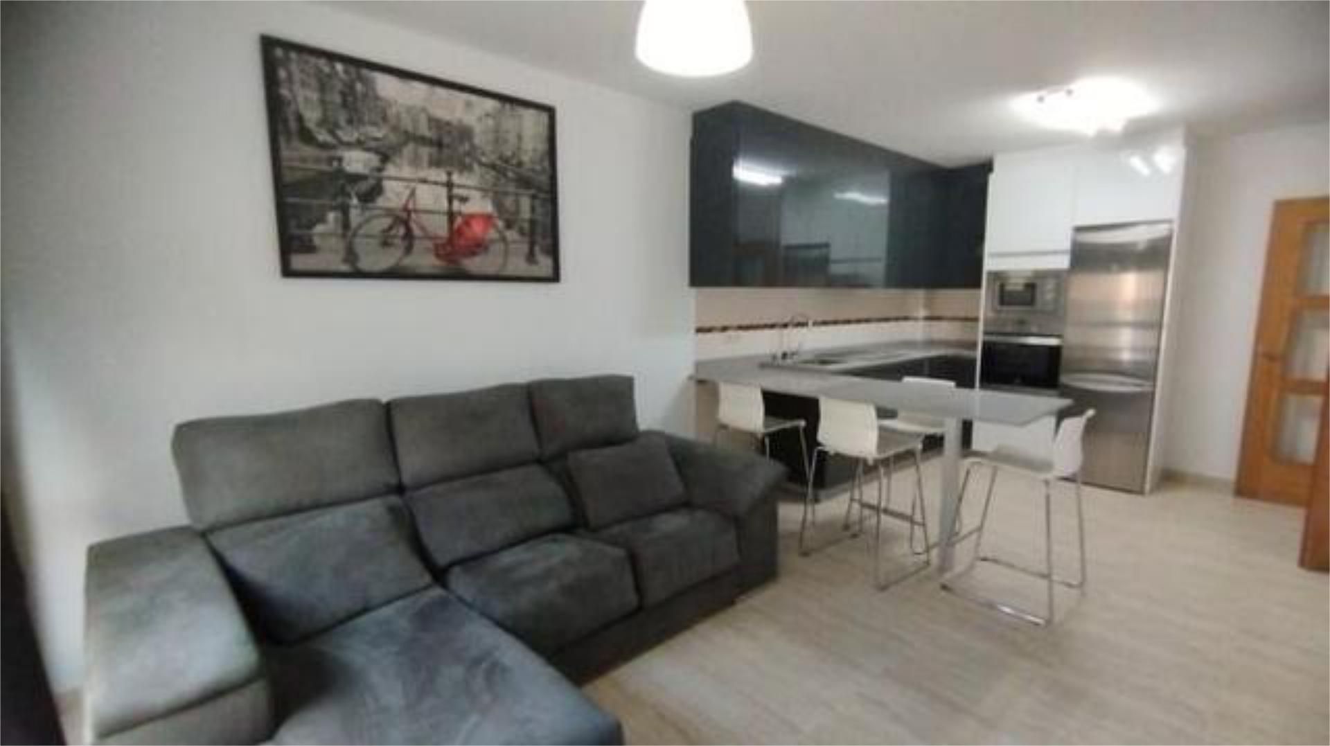 Sala d'estar de Apartament en venda en Ribeira amb Terrassa, Traster i Moblat