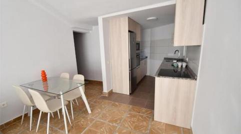 Flat to rent in Ifara - Las Mimosas, Santa Cruz de Tenerife Capital - image 4 Photo 4 of Flat to rent in Ifara - Las Mimosas, Santa Cruz de Tenerife Capital