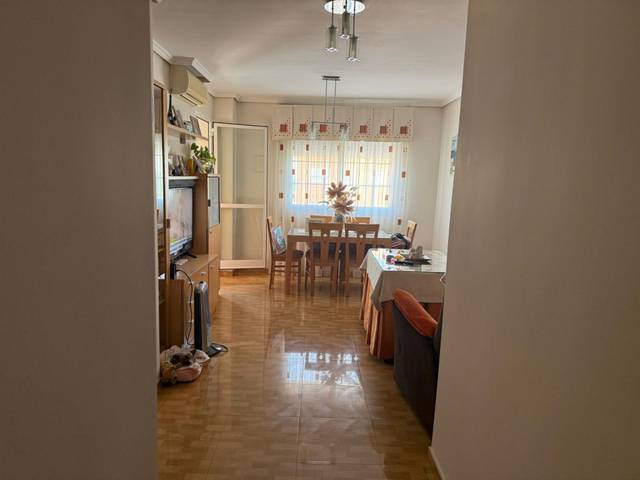 Piso en Venta en Barriada Humilladero de la Cinta, 98C en El Carmen - Cardeñas