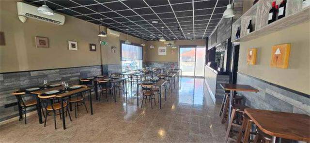 Local comercial en Alquiler en Riudoms