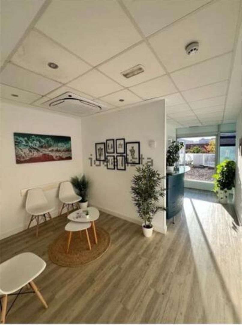 Office to rent in Santander  with Air Conditioner