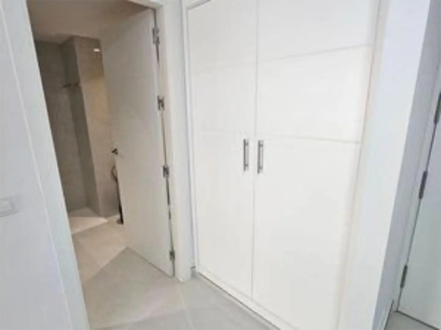 Study for sale in Calle Roy Boston, 1, La Carolina - Guadalpín Bathroom of Study for sale in Marbella with Air Conditioner, Terrace and Furnished