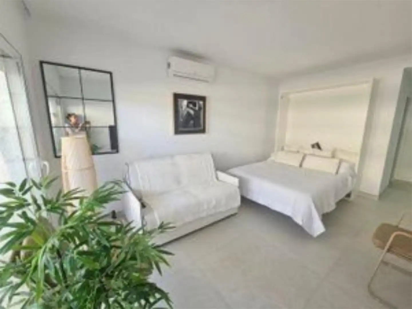 Study for sale in Calle Roy Boston, 1, La Carolina - Guadalpín Bedroom of Study for sale in Marbella with Air Conditioner, Terrace and Furnished