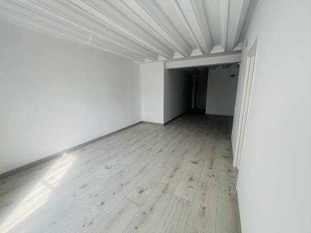 Piso en Alquiler en Avenida de Barcelona, 1 en Urb. Calypo