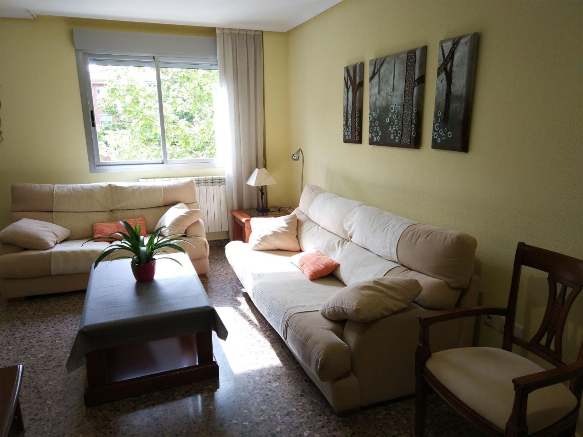 Sala d'estar de Pis de lloguer en  Teruel Capital