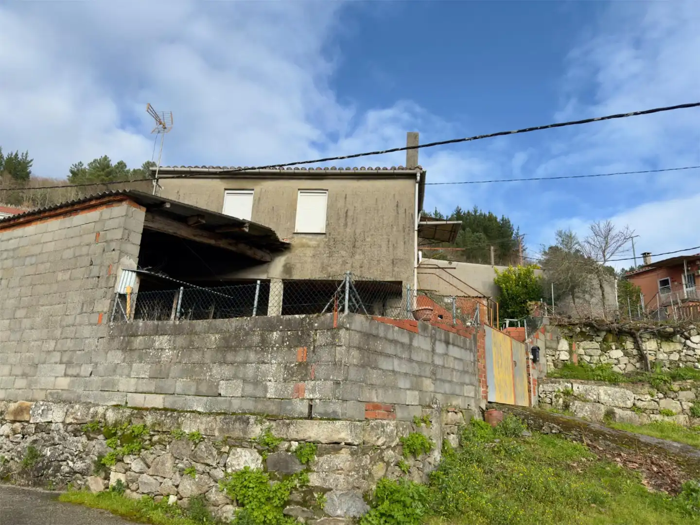 Casa o chalet en venta en Lugar Guimil-Pq Nogueira, Chantada Vista exterior de Casa o chalet en venta en Chantada con Calefacción, Jardín privado y Trastero