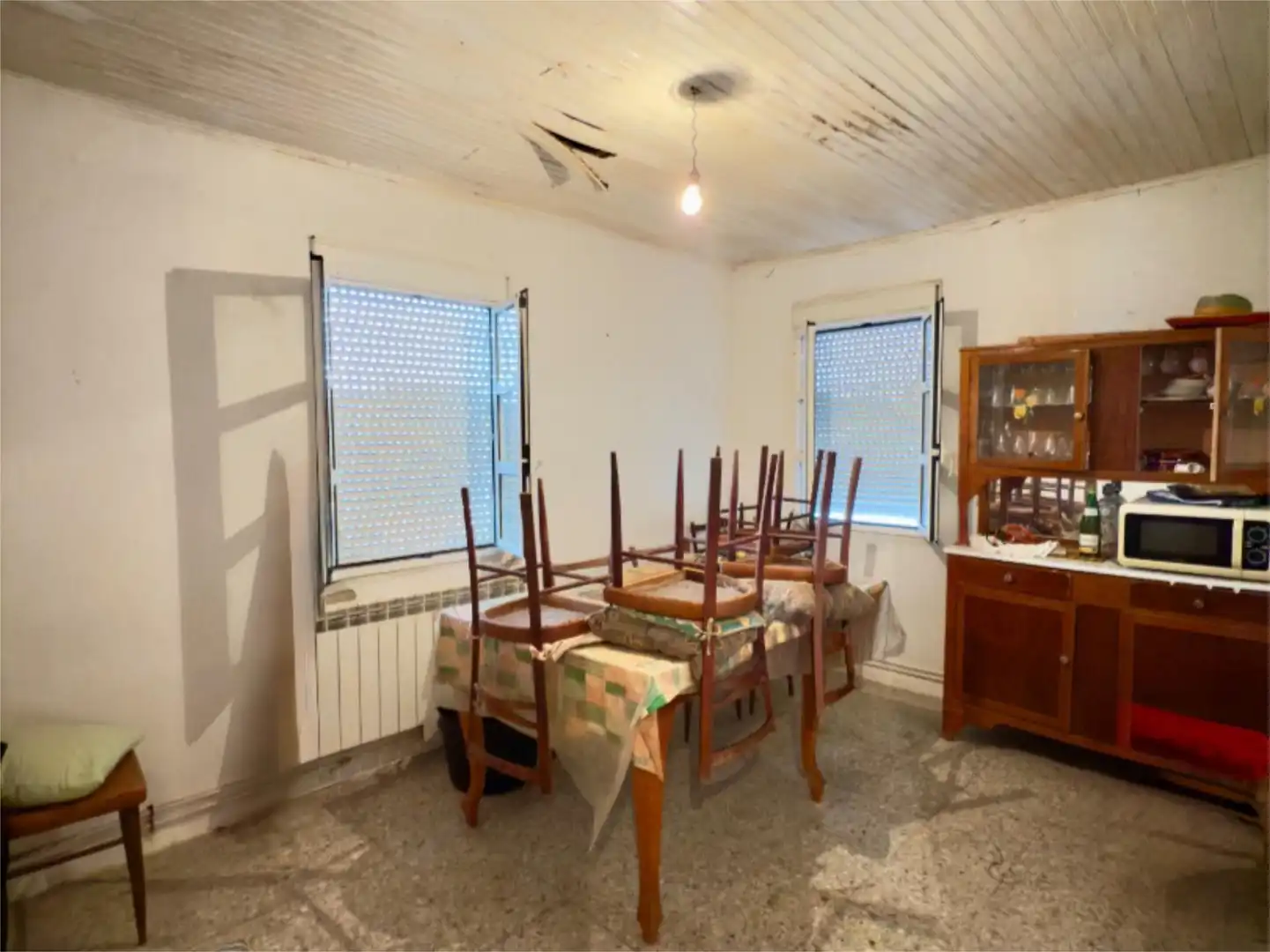 Casa o chalet en venta en Lugar Guimil-Pq Nogueira, Chantada Comedor de Casa o chalet en venta en Chantada con Calefacción, Jardín privado y Trastero