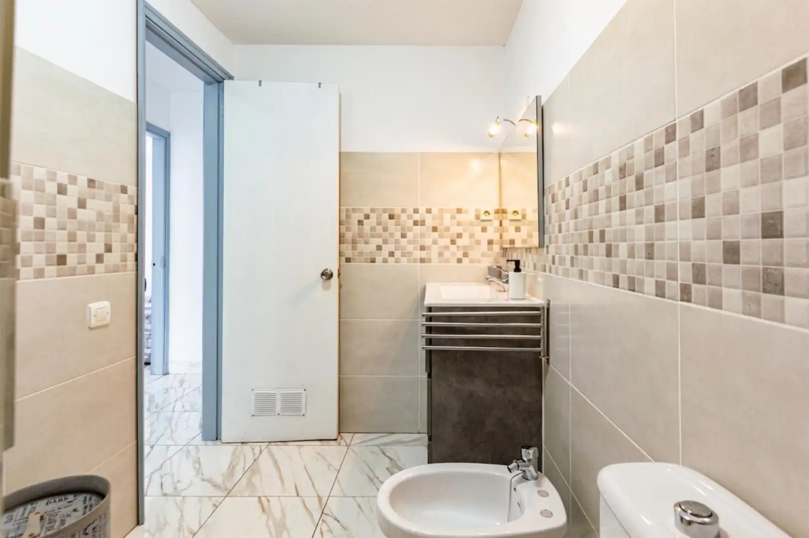 Maisonette zum Verkauf in Calle Juan Sebastián Elcano, 21, Corralejo Badezimmer von Maisonette zum Verkauf in La Oliva mit Terrasse und Balkon
