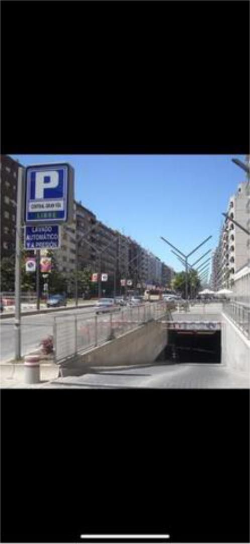 Exterior view of Garage to rent in  Logroño