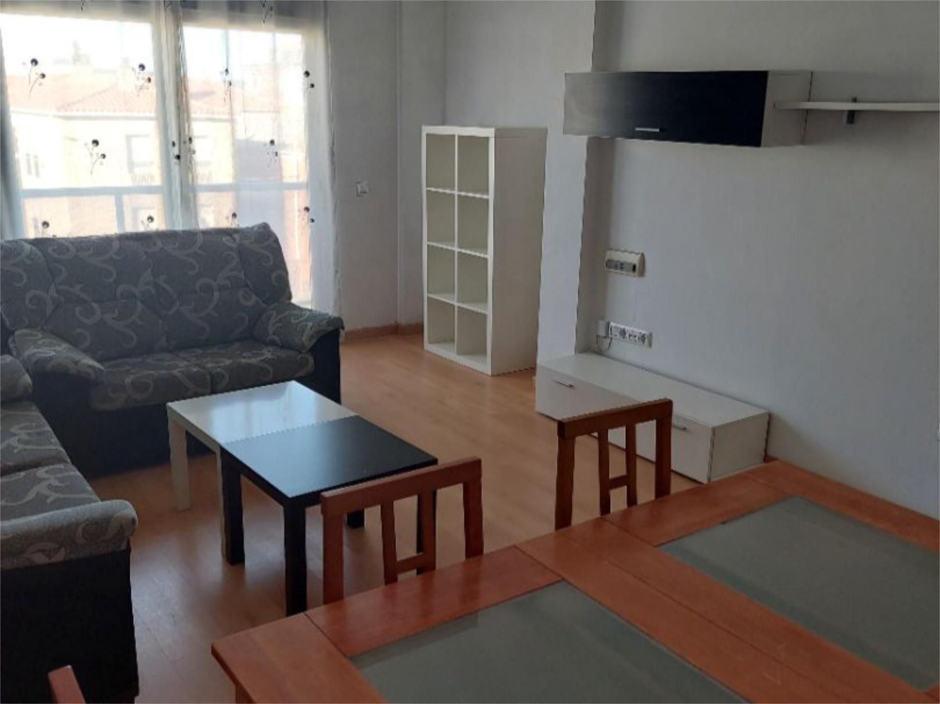 Living room of Flat for sale in Motilla del Palancar  with Air Conditioner, Heating and Parquet flooring