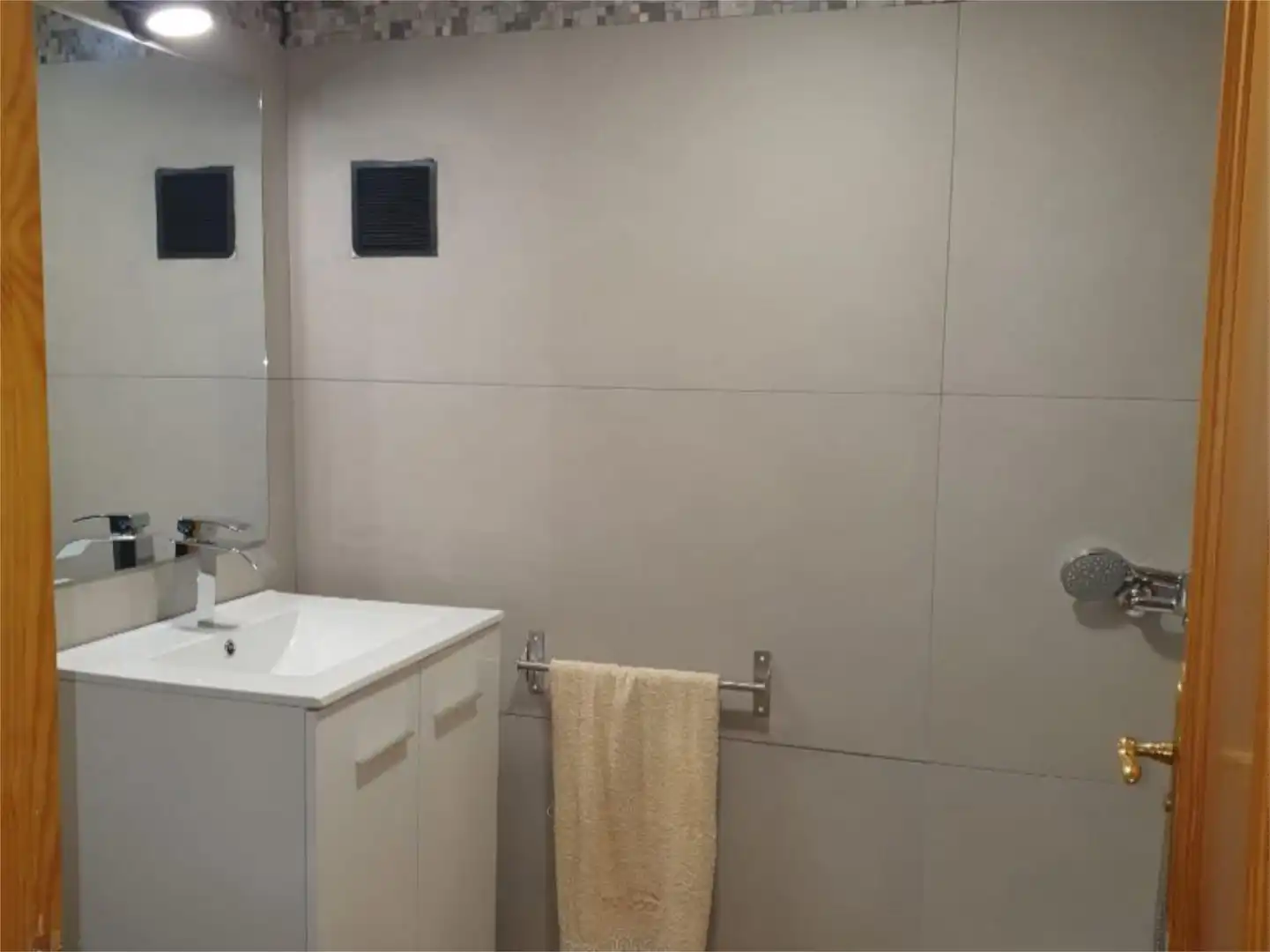 Casa o chalet en venta en Urbanización Monte Jucar, 1, Alberic Baño de Casa o chalet en venta en Alberic con Aire acondicionado, Terraza y Piscina
