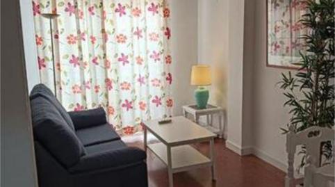 Apartament de lloguer a Los Remedios, Sevilla Capital - imatge 3 Foto 3 de Apartament de lloguer a Los Remedios, Sevilla Capital