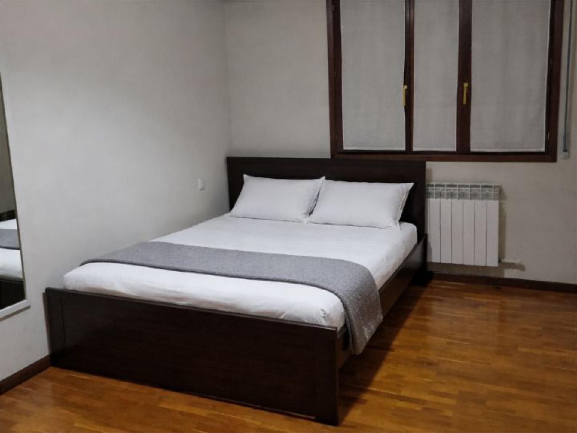 Flat to share in Mediterraneoaren Hiribidea, 41, Ariznabarra