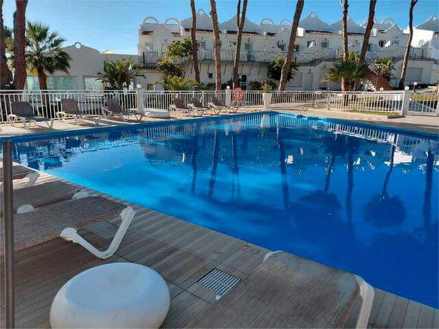 Piso en Alquiler en Hacienda Las Chapas