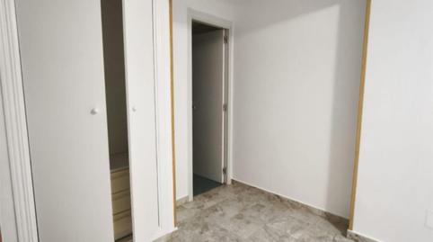 Foto 4 de Piso en venta en Calle de Celanova, 11, Pilar,  Madrid Capital