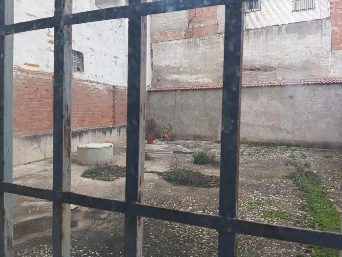 Exterior view of Flat for sale in Rus