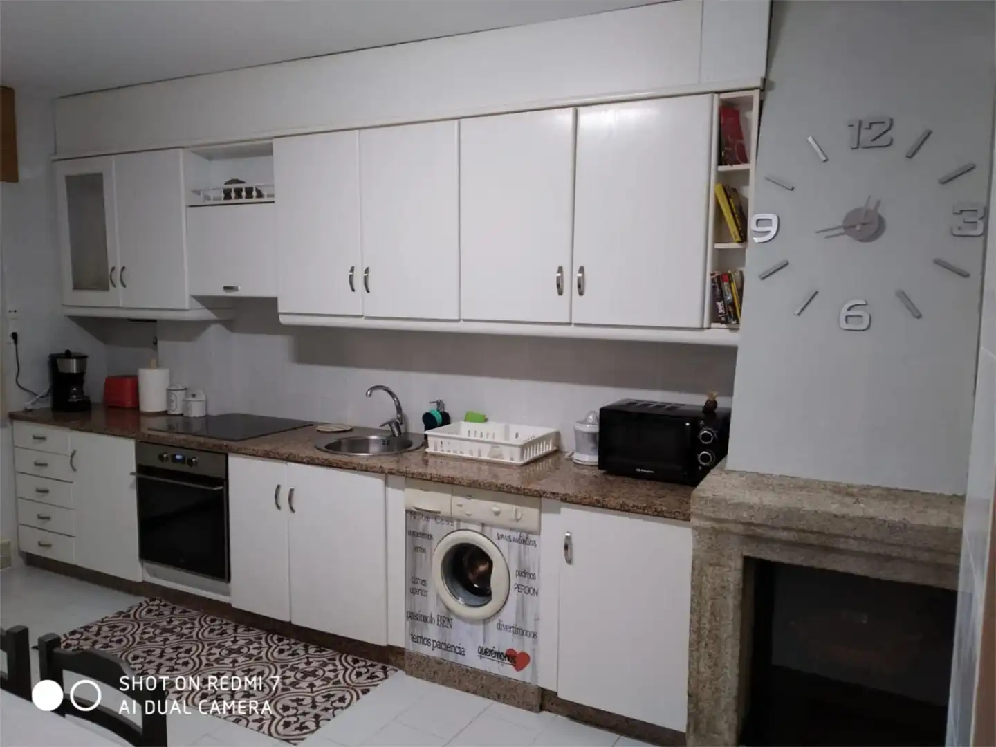 Flat for rent in Camiño dos Vilares, 14, Campus Norte - San Caetano Kitchen of Flat for rent in Santiago de Compostela with Heating, Furnished and Oven