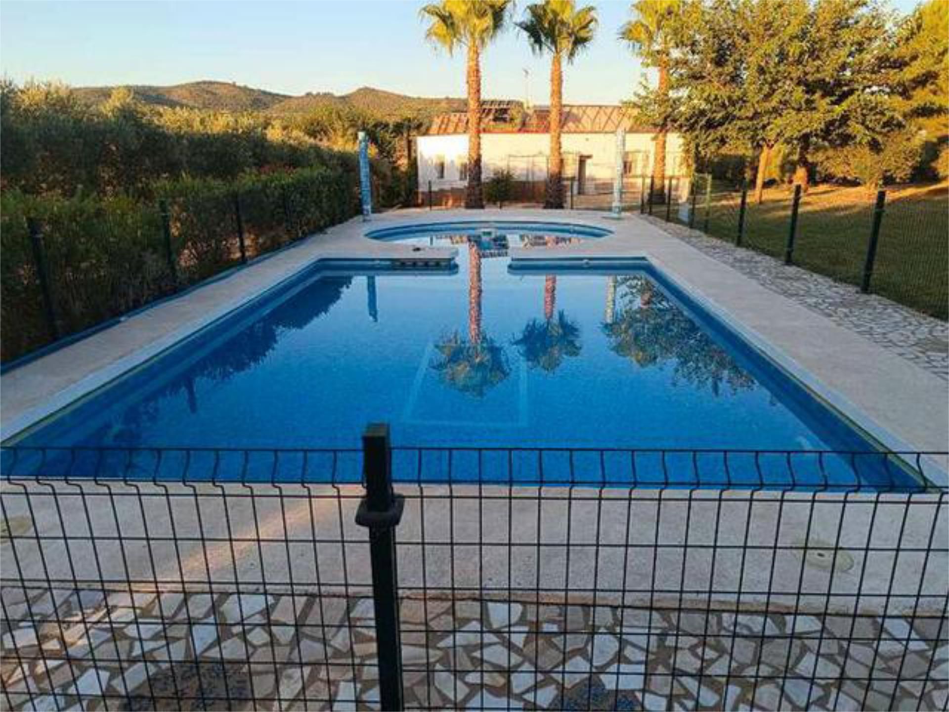 Piscina de Casa o xalet en venda en La Puebla de los Infantes amb Jardí privat, Terrassa i Traster