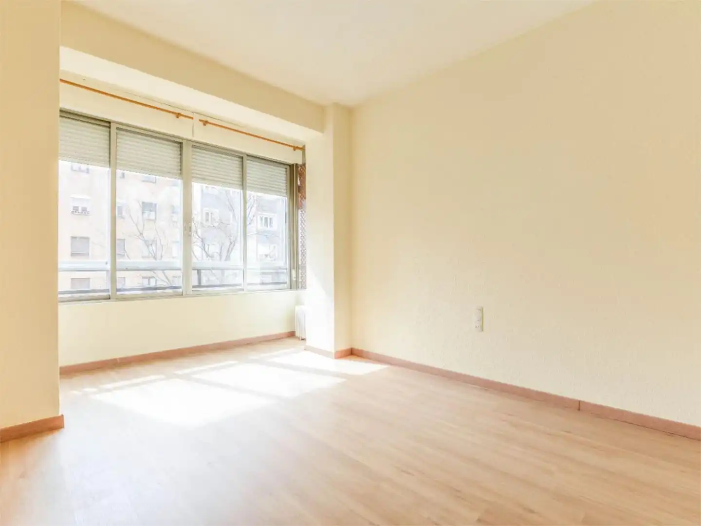 Habitación de Piso de alquiler en Madrid con Aire acondicionado, Calefacción y Terraza