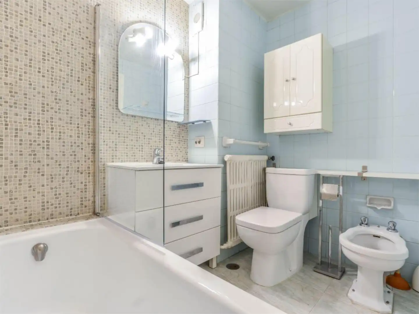 Baño de Piso de alquiler en Madrid con Aire acondicionado, Calefacción y Terraza