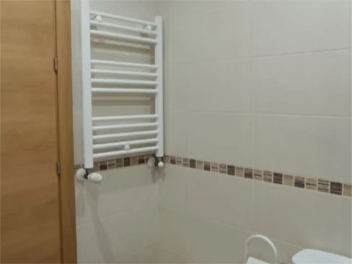 Piso en venta en Calle Puerto Real, 5, Arcos de la Frontera Baño de Piso en venta en Arcos de la Frontera con Aire acondicionado, Calefacción y Parquet