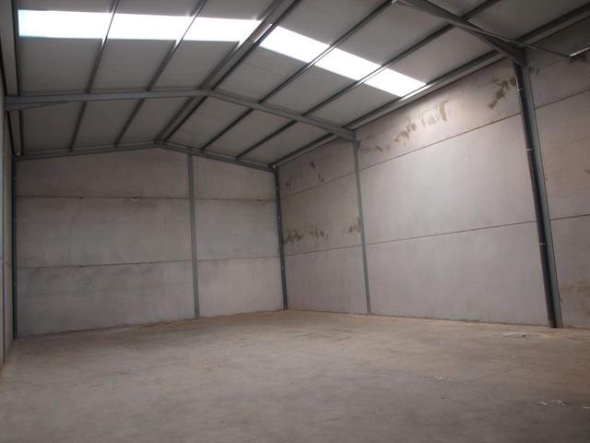 Industrial buildings to rent in Almendralejo