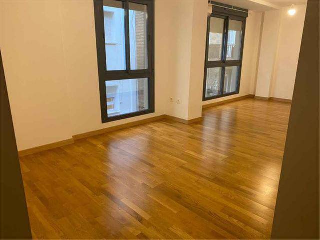 Piso en Alquiler en Triana Este