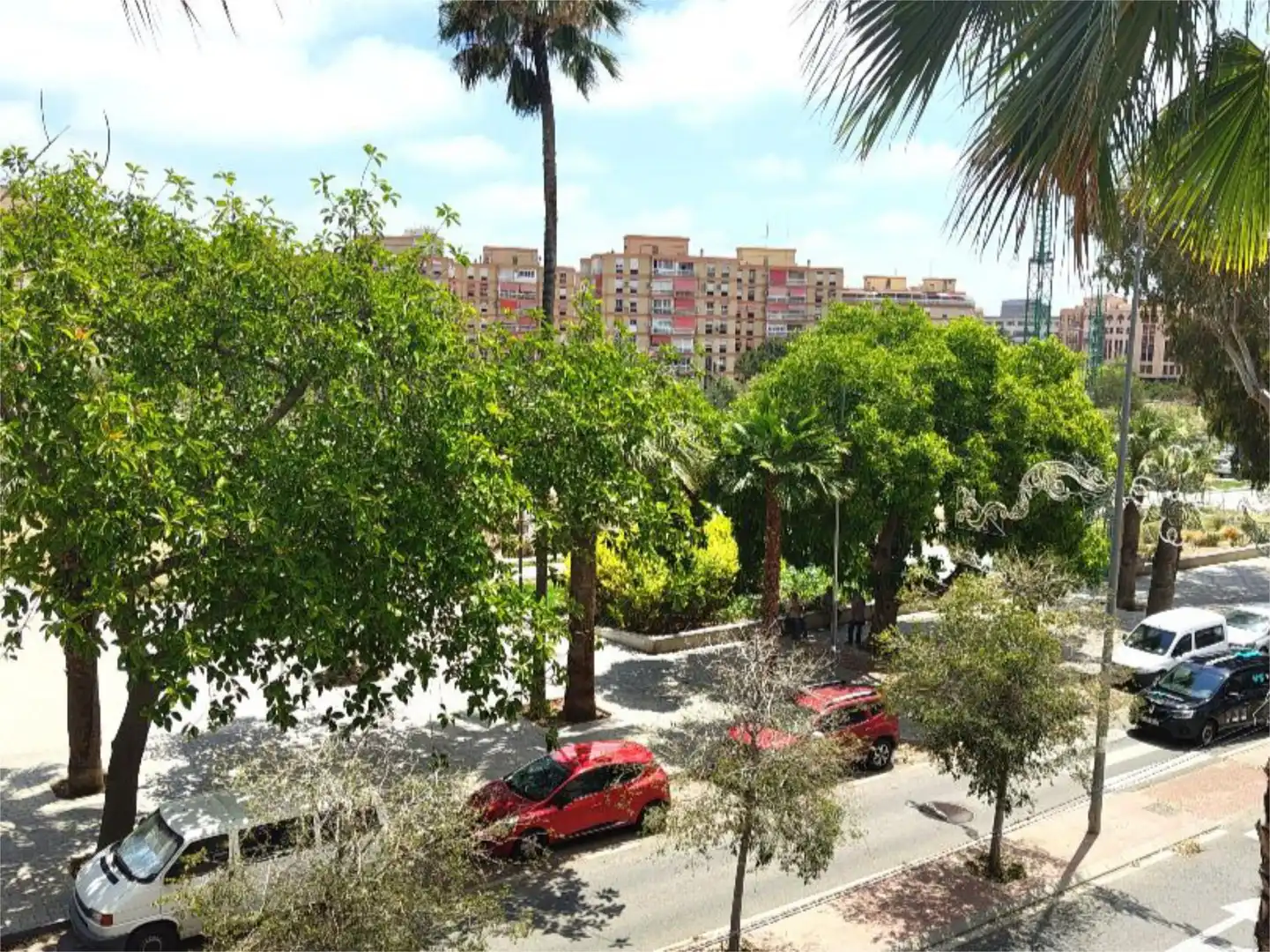 Vista exterior de Piso de alquiler en Alicante / Alacant con Aire acondicionado, Amueblado y Balcón