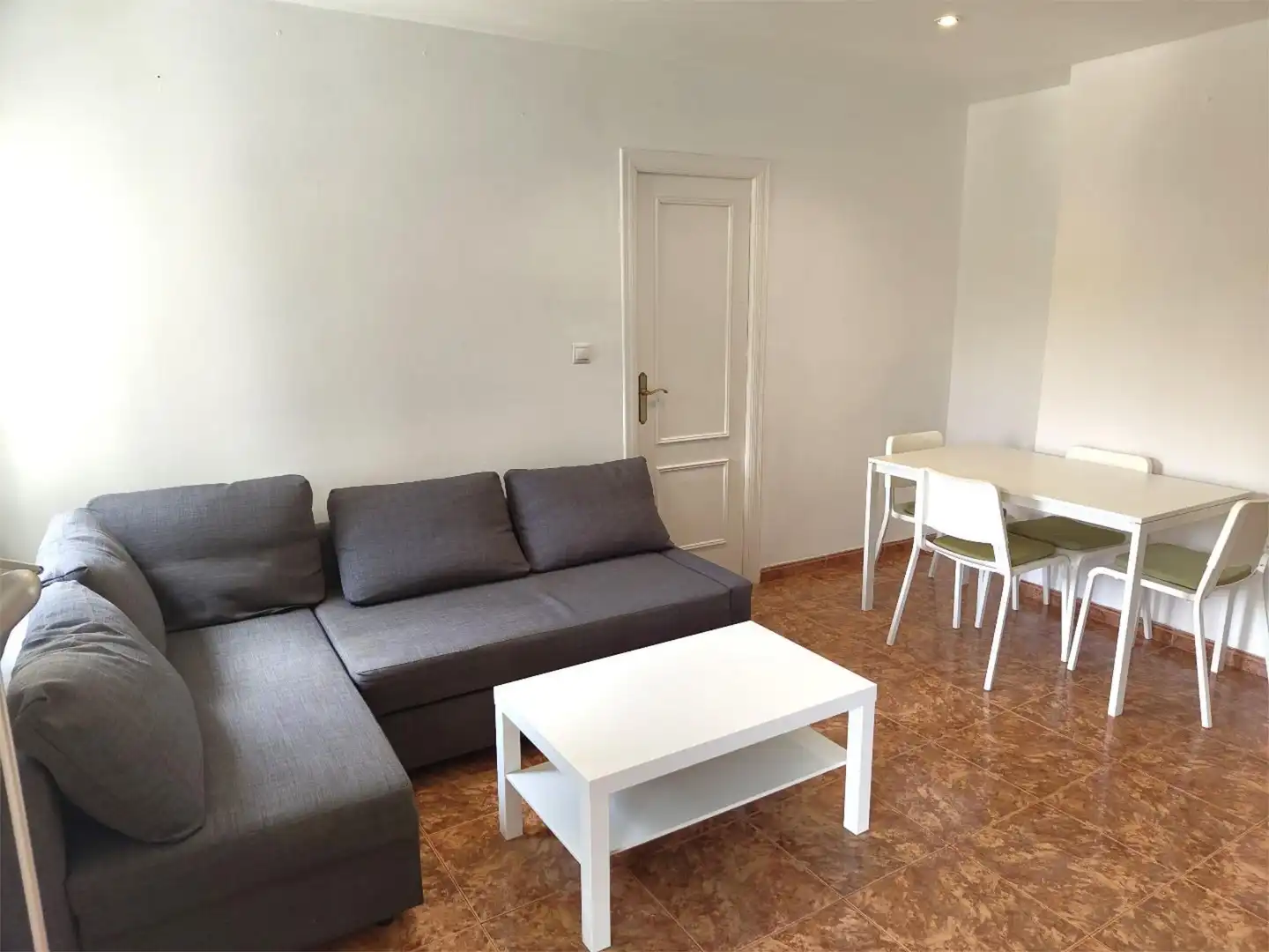 Sala de estar de Piso de alquiler en Alicante / Alacant con Aire acondicionado, Amueblado y Balcón