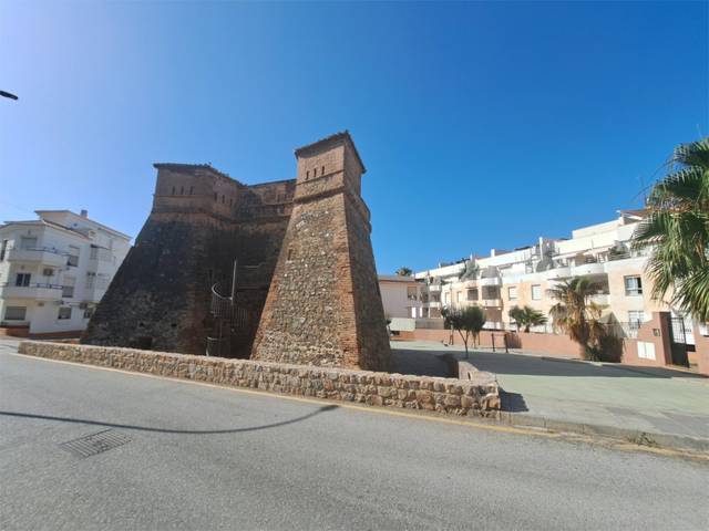 Piso en Alquiler en Calle el Castillo, 3 en Castillo de Baños - La Guapa