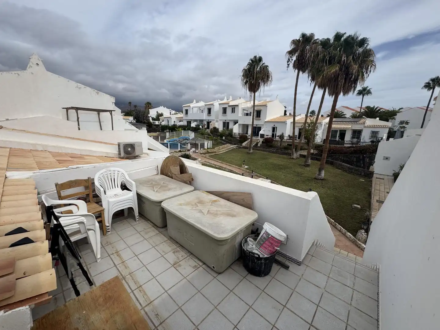 Einfamilien-Reihenhaus zum Verkauf in Golf del Sur - Amarilla Golf Terrasse von Einfamilien-Reihenhaus zum Verkauf in San Miguel de Abona mit Klimaanlage, Heizung und Privatgarten