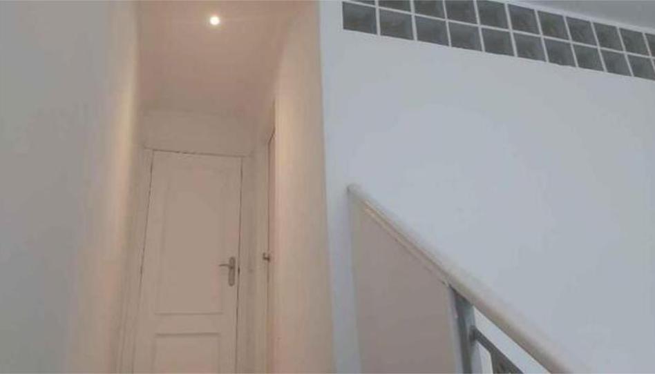 Premises to rent in Vistahermosa, Alicante / Alacant - image 1 Photo 1 of Premises to rent in Vistahermosa, Alicante / Alacant