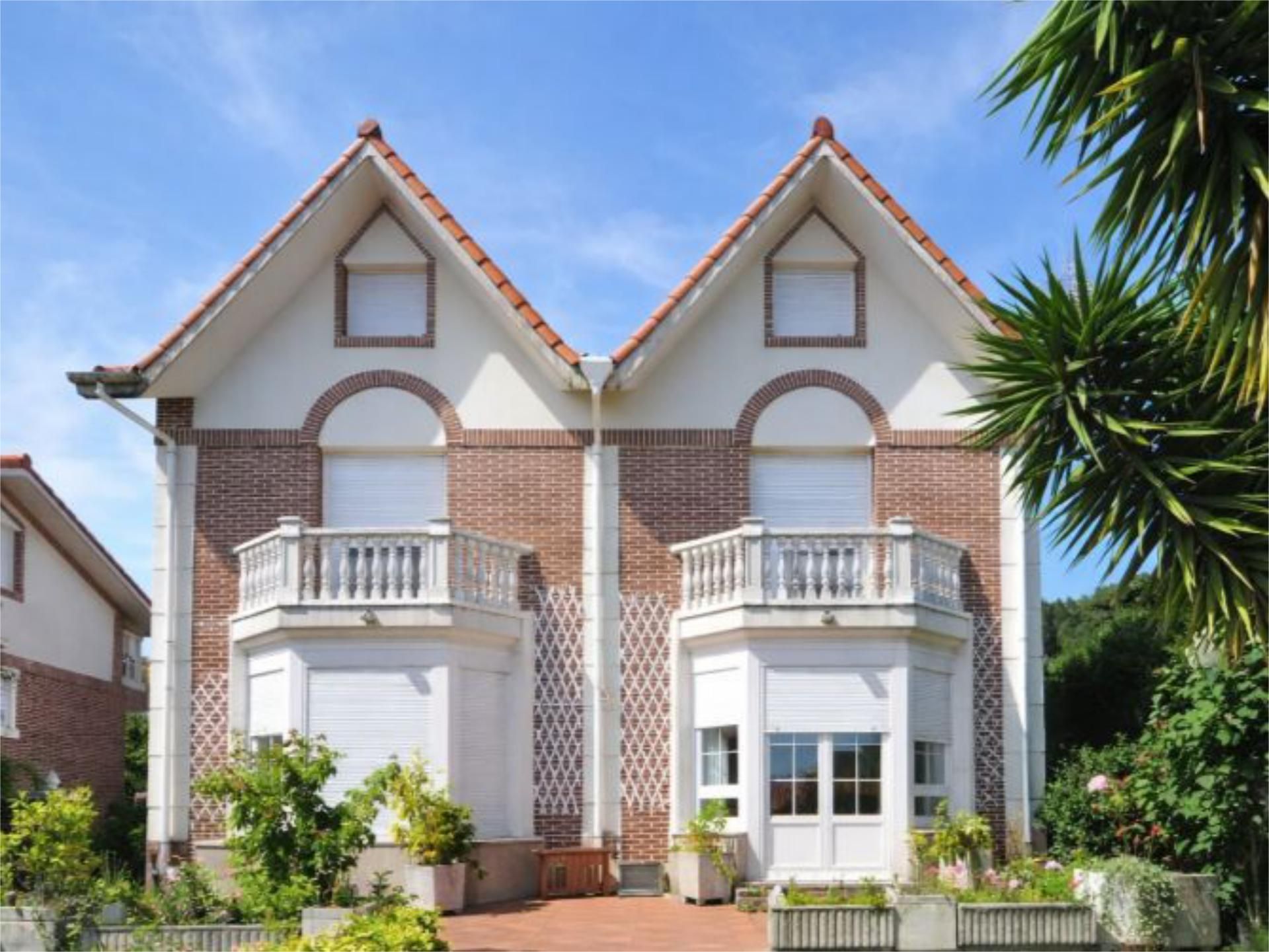 Casa o xalet en venda a Calle Aureliano Linares Rivas, 17, Centro