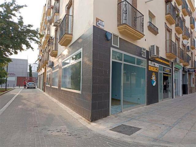 Local comercial en Alquiler en Andújar