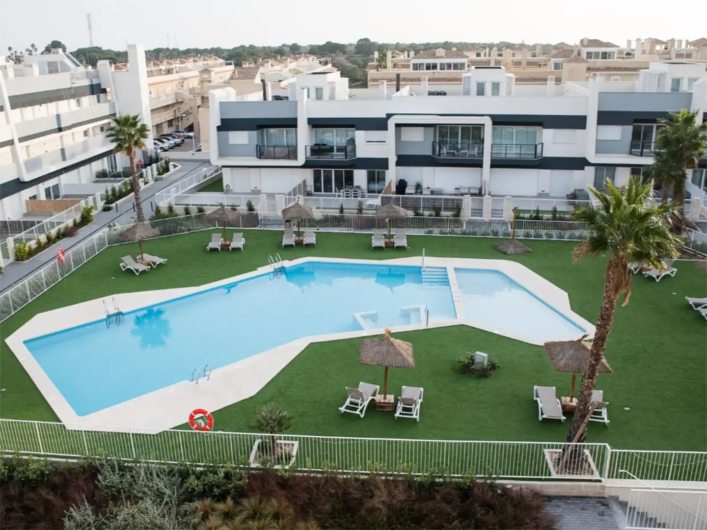 Flat for sale in Avinguda D'Escandinàvia, 118, Panorama - Sierramar Swimming pool of Flat for sale in Santa Pola with Air Conditioner, Parquet flooring and Terrace