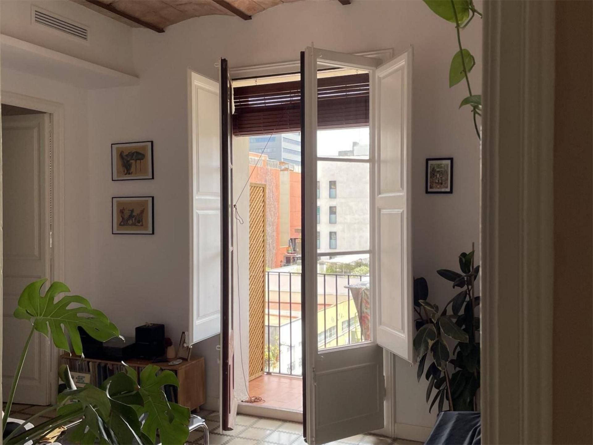 Balcony of Flat for sale in  Barcelona Capital  with Air Conditioner and Balcony