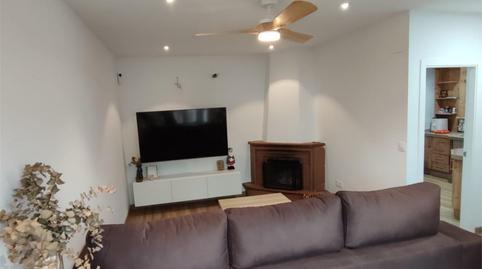 Foto 2 de Casa adosada en venda a Calle Pisuerga, 12, El Rocío - La Milagrosa, Jerez de la Frontera