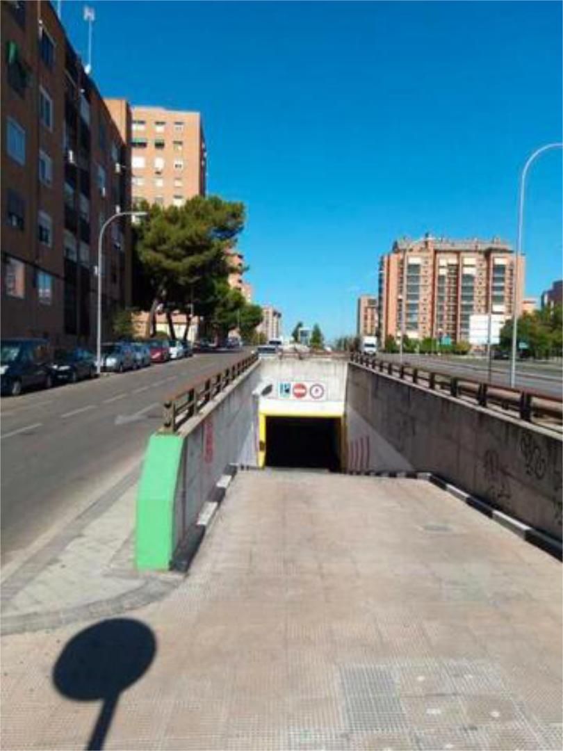 Exterior view of Garage to rent in  Madrid Capital
